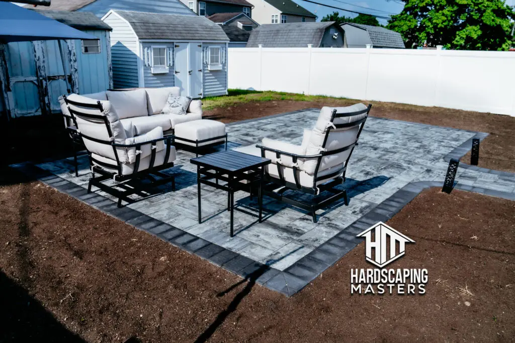 Custom Concrete Patio - Hardscaping Masters Inc